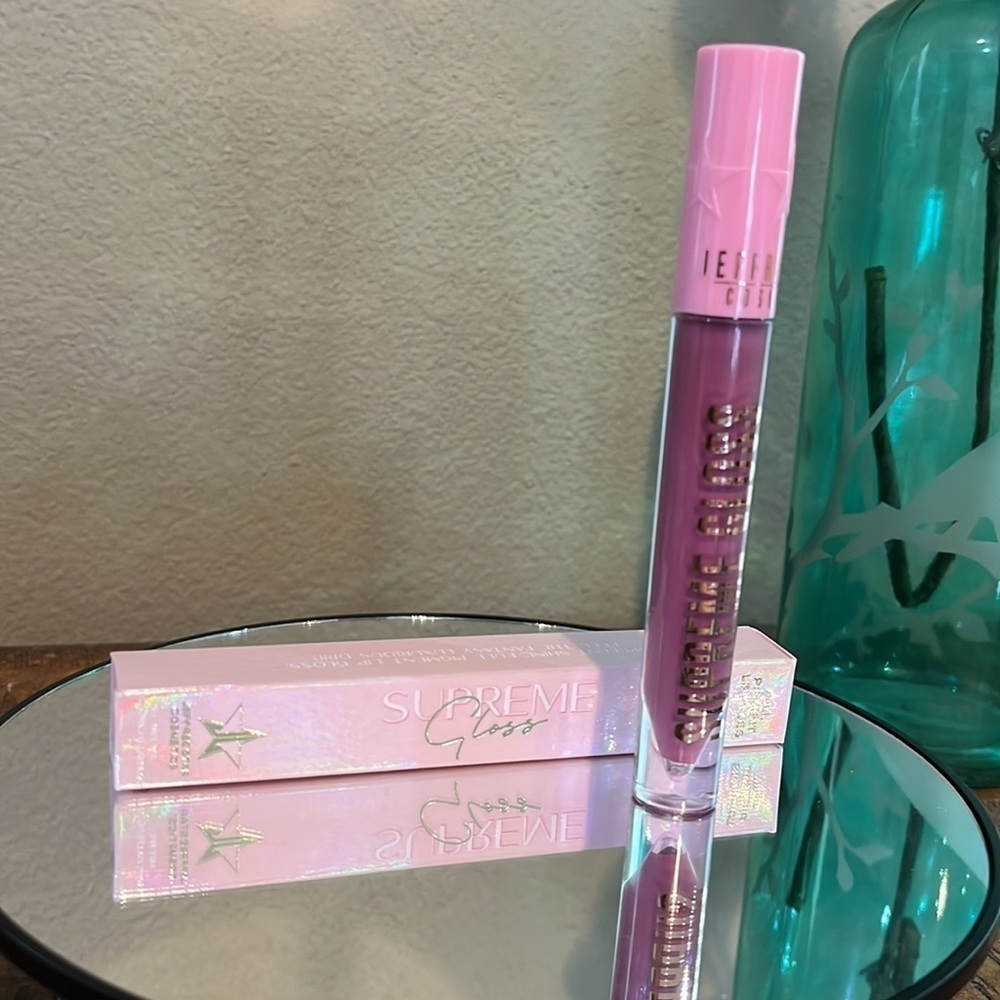Jeffree Star Supreme Lip Gloss in Improper, NEW! - Picture 9 of 12